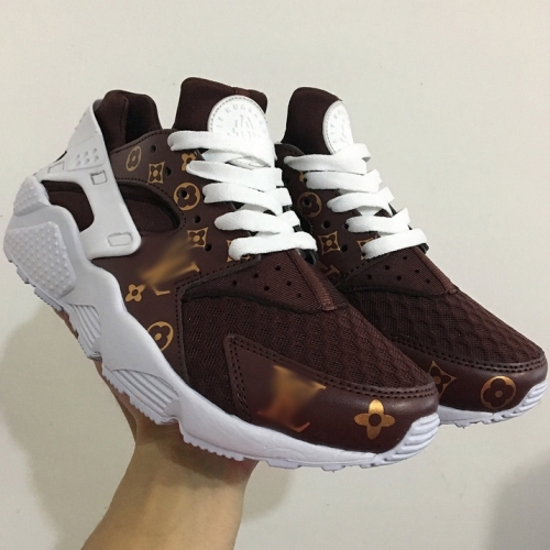 NK Air Huarache Louis V.